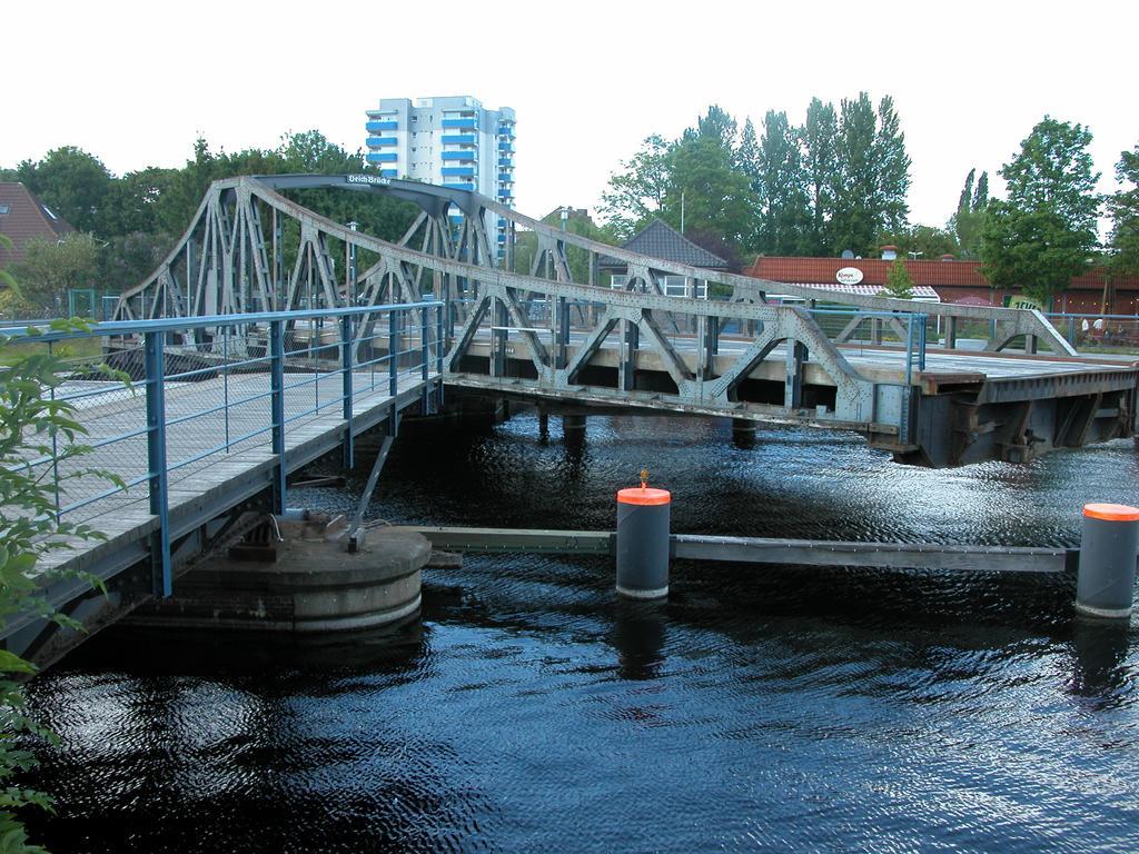 Hotel Keil Wilhelmshaven Bagian luar foto